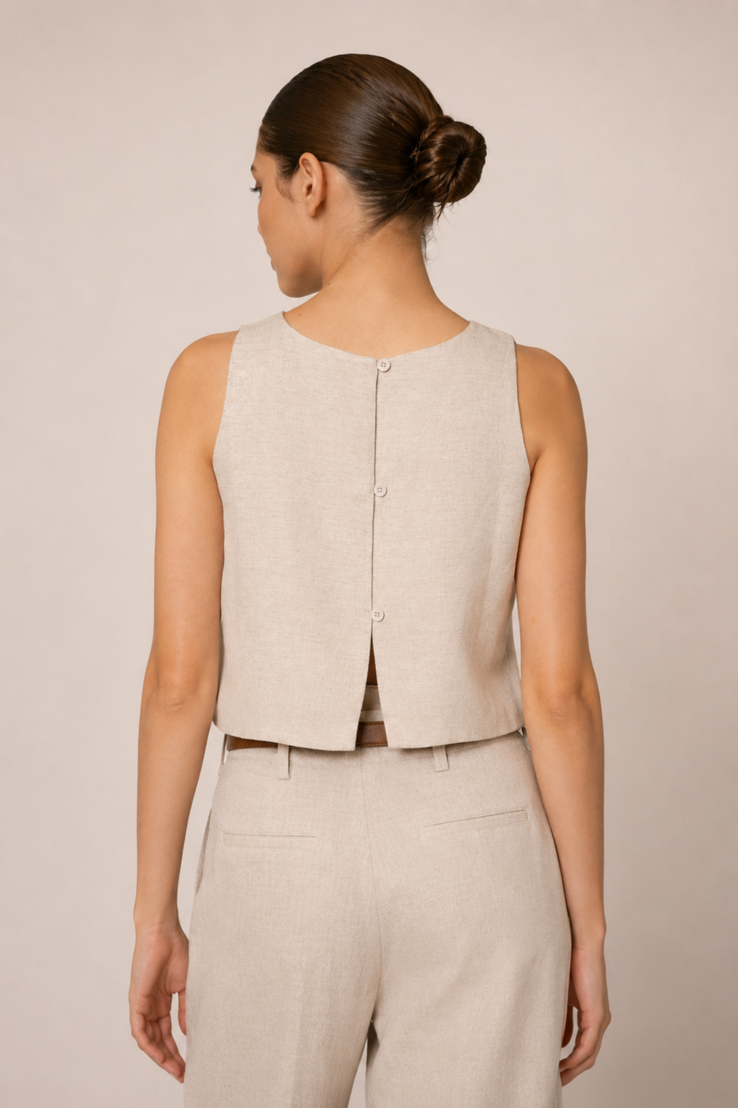 LINEN OPEN BACK TOP | BEIGE