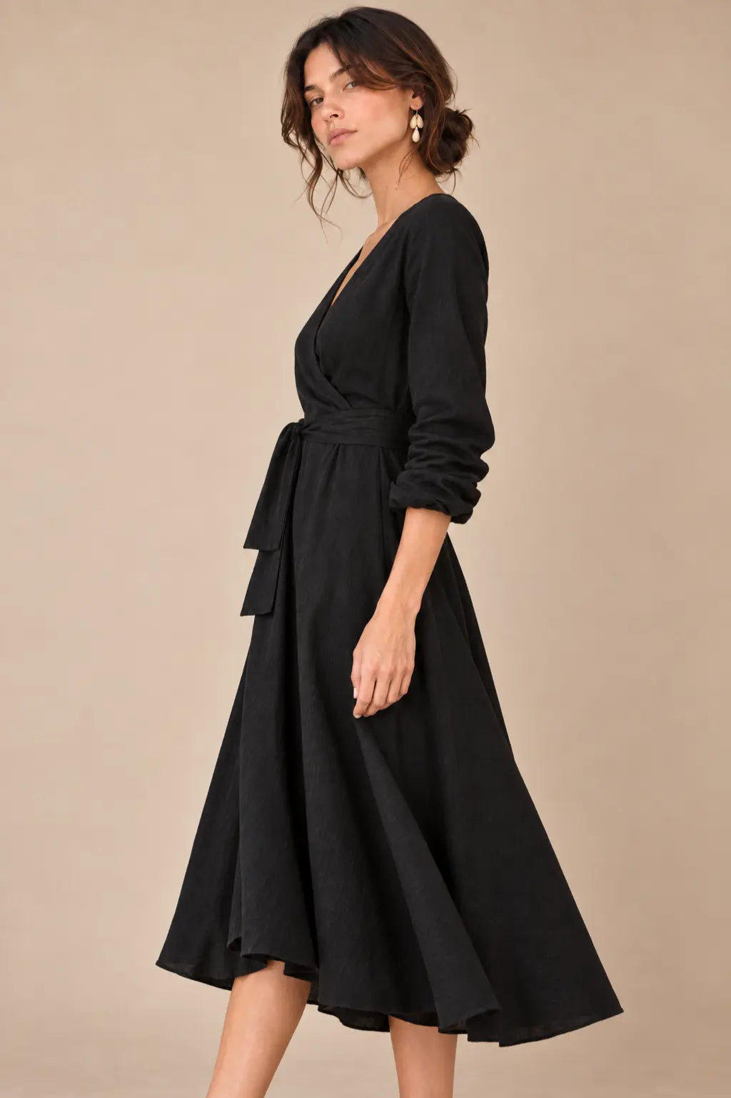 WRAP MIDI DRESS | BLACK