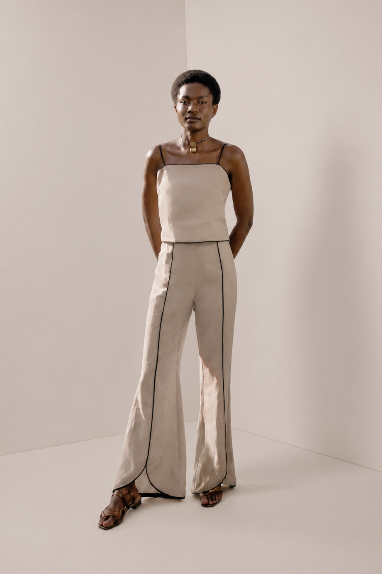 BLACK TRIM FLARE PANTS
