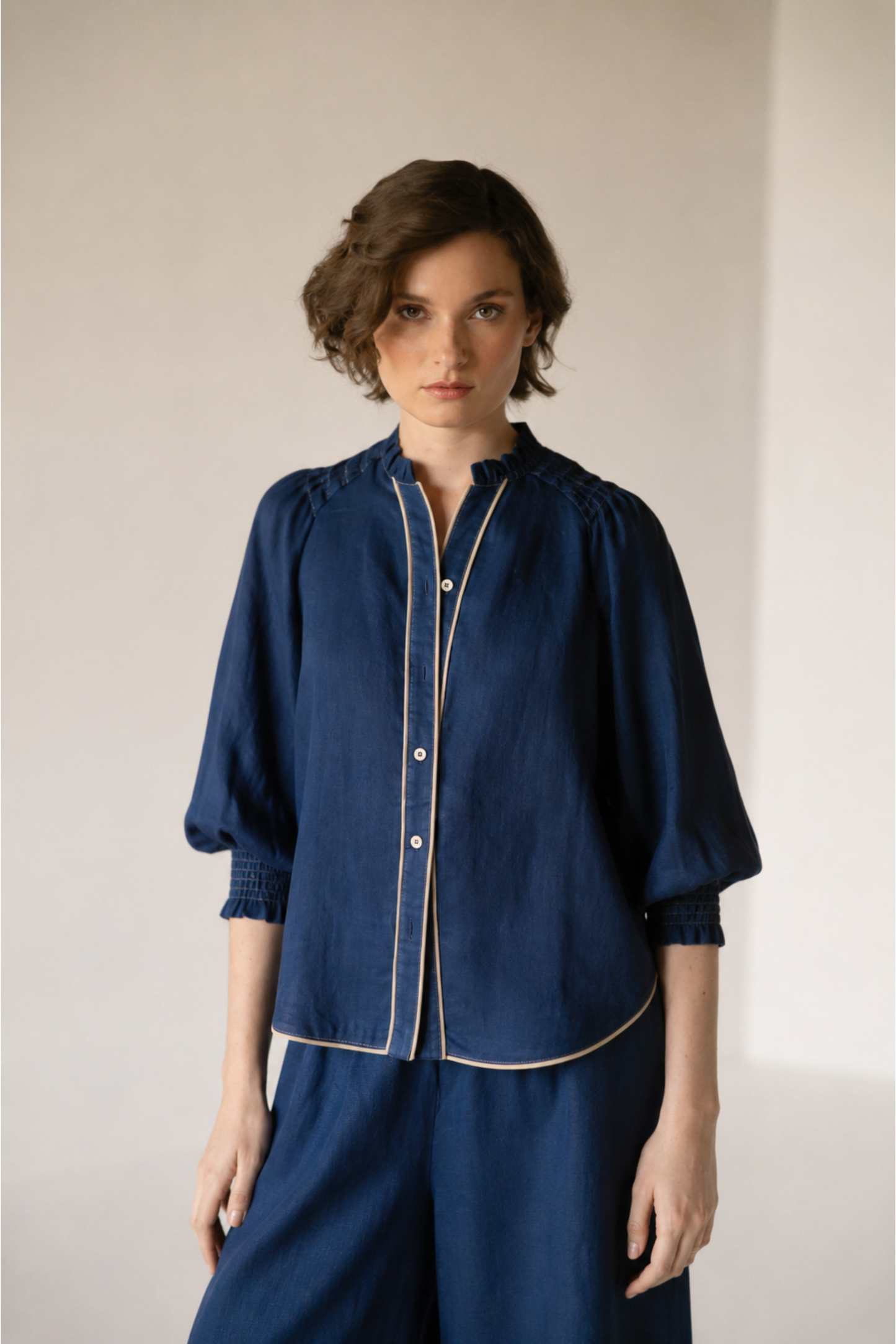 LUCY NAVY BLOUSE
