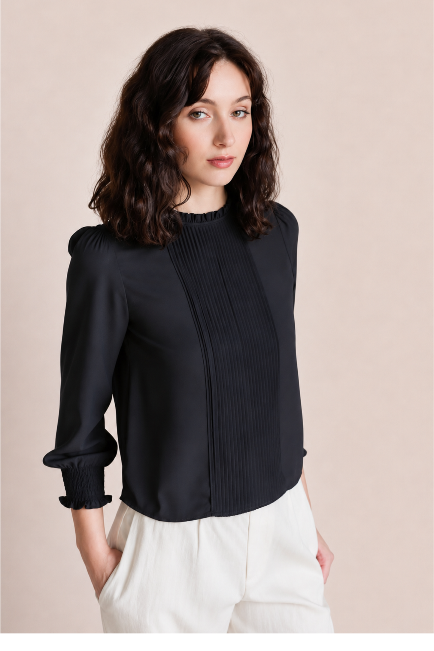 BLACK PLEAT BLOUSE