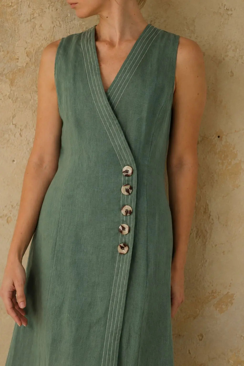 V-NECK LINEN MIDI DRESS | Sage
